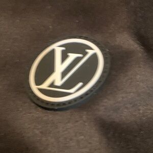 Authentic, limited edition rare silky  Louis Vuitton dust bag, must have !